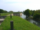 PICTURES/Fort Monroe/t_Moat & Searchlight Generator Bldg.JPG